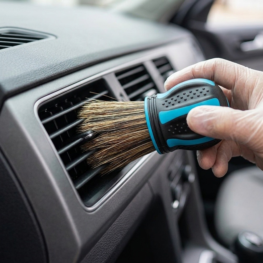 Dirt Brush Interior - Brosse de détail intérieur pour l'entretien